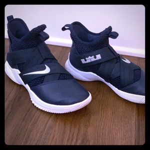 Nike Zoom LeBron Soldier XII Basketball - Navy, 8